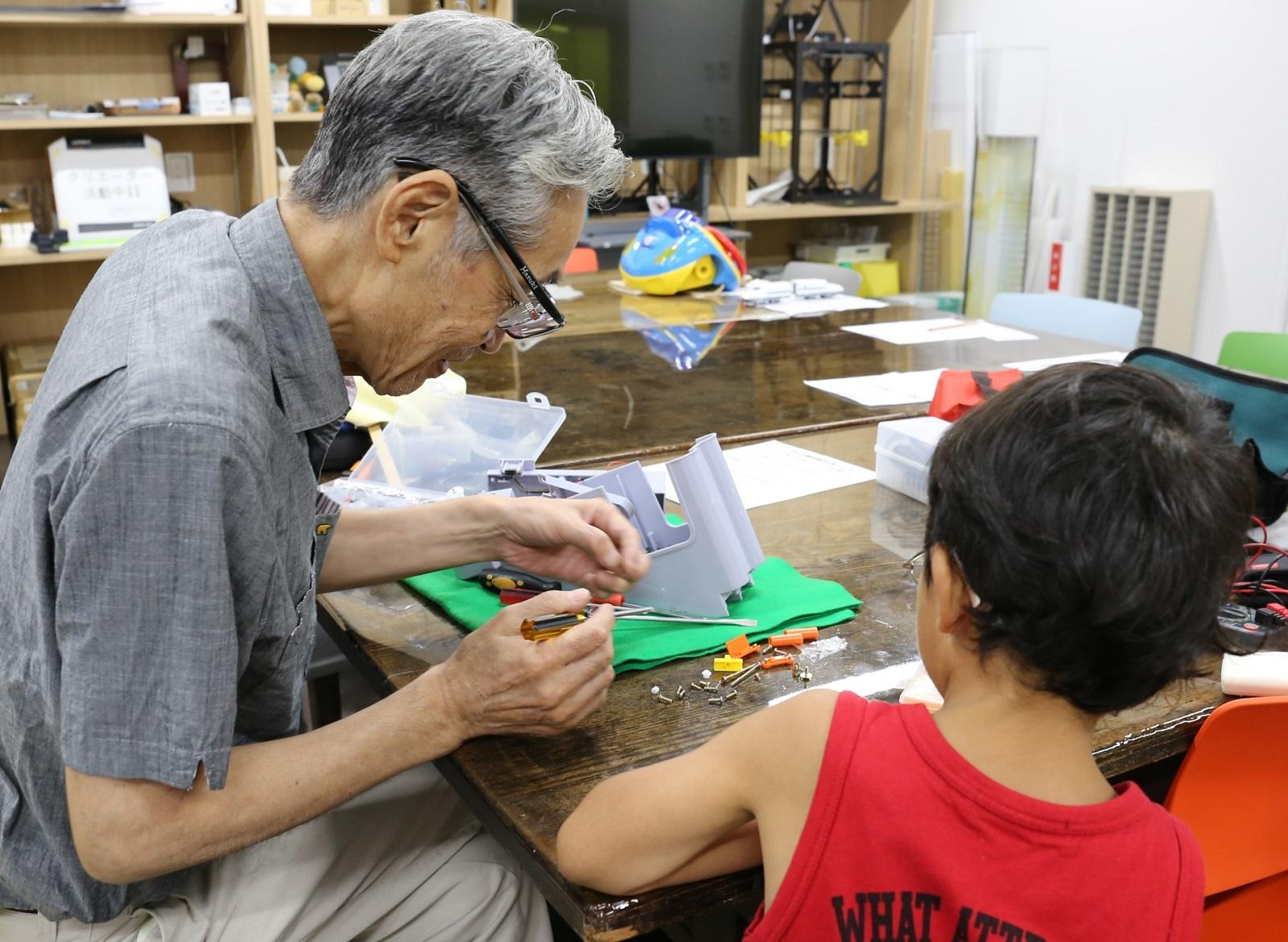 9 23 日 おもちゃ病院 受付終了 参加 体験する 福岡市科学館